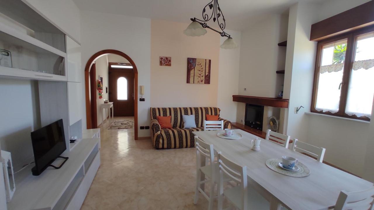 Appartement Casa Trifo à Tiggiano Extérieur photo